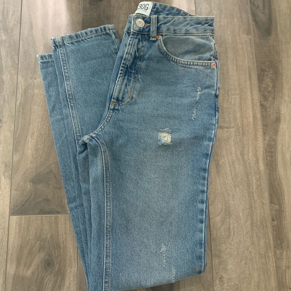 Urban Outfitters BDG washed blue Mom Jean